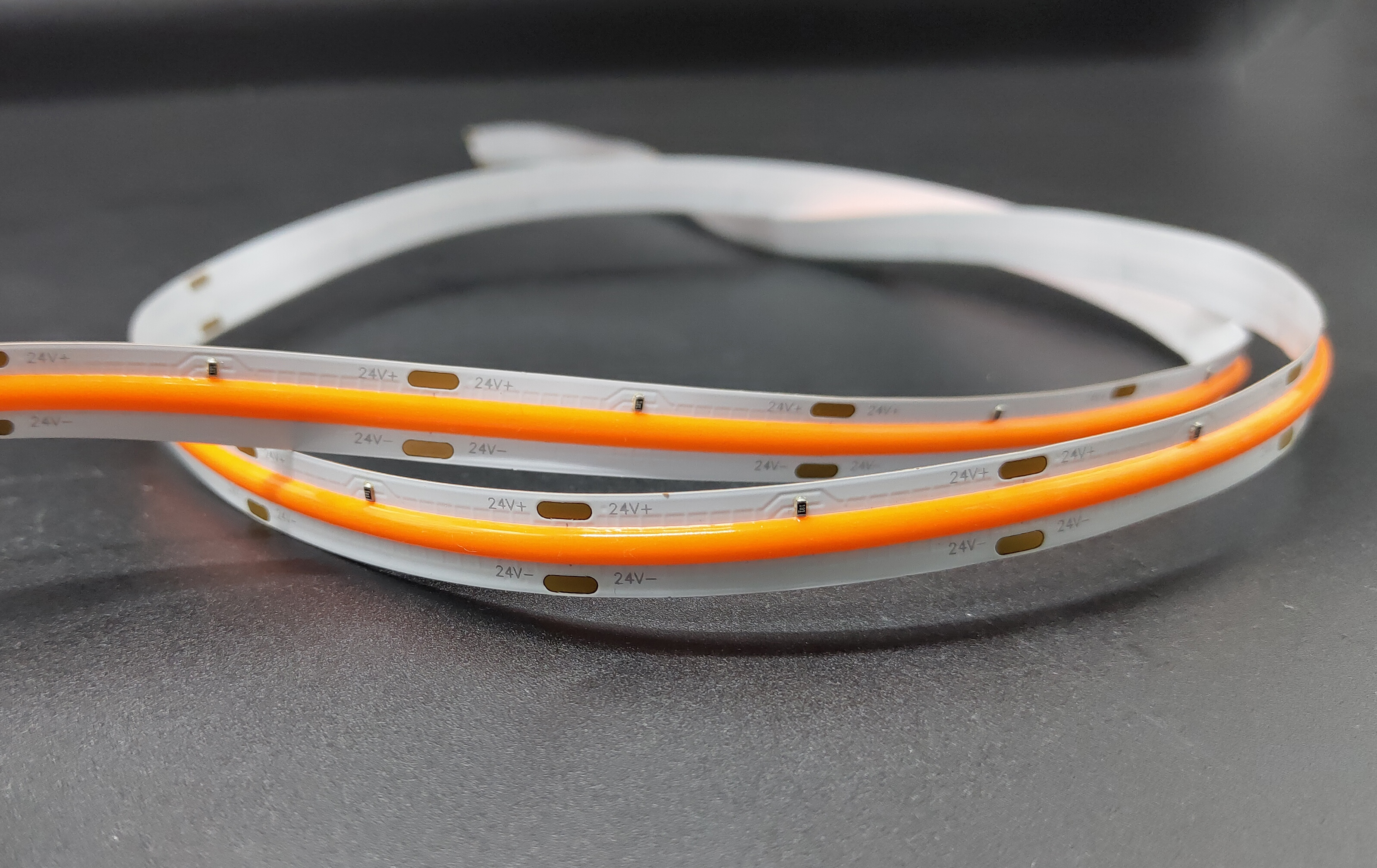 New Delivery for Aluminium Profile For Led Strips Linea Classic -
480leds/m COB LED Strips Red/Blue/Green – Sunjie Technology detail pictures