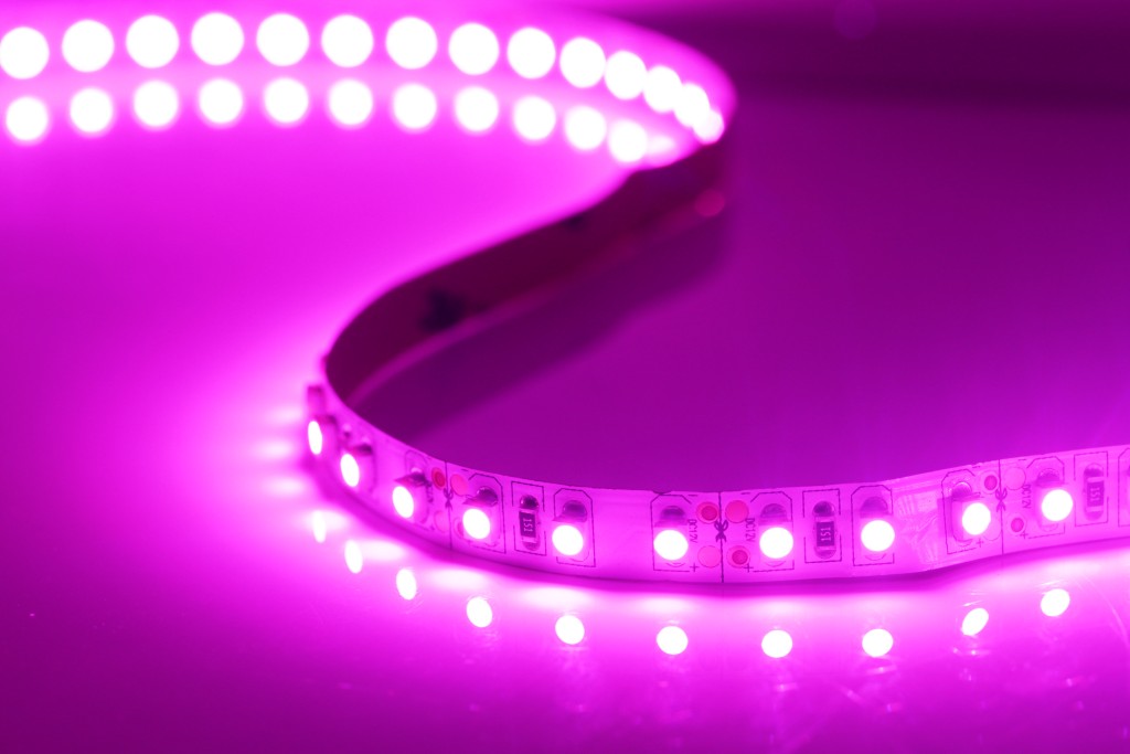 Factory wholesale Aluminium Profile Price -
SMD3528 LED Strips 120leds/m – Sunjie Technology detail pictures