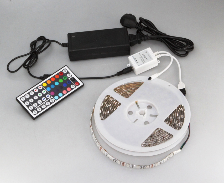 Well-designed Led Industrial Aluminum Profile -
SMD5050 LED Strips 120leds/m – Sunjie Technology detail pictures