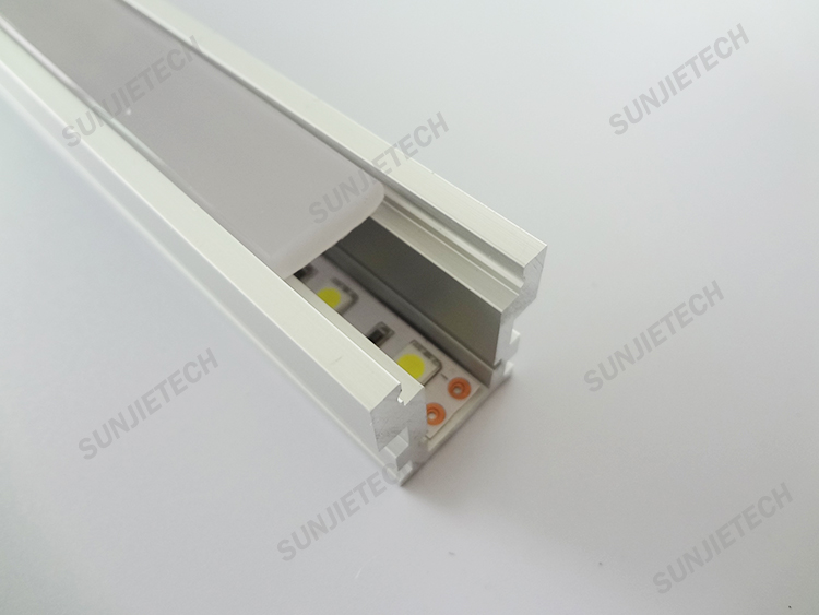Cheap PriceList for Aluminum Window Frame Extrusion -
2019 China New Design Led Light Anodized U Shape Aluminum Led Floor Light Profile – Sunjie Technology detail pictures
